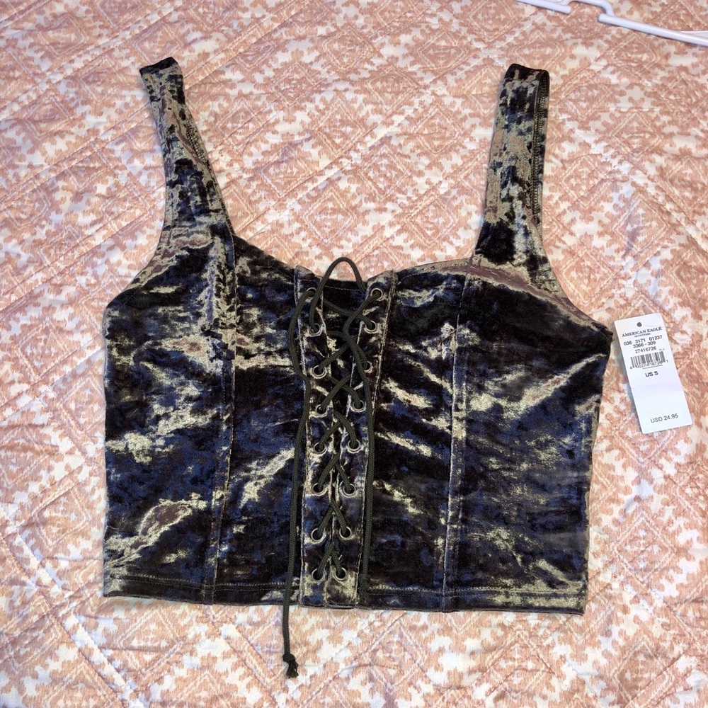 Crop cross tie tank top